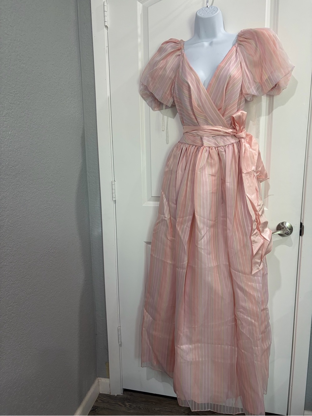 Romantic Blush Wrap Maxi Dress with Puff Sleeves